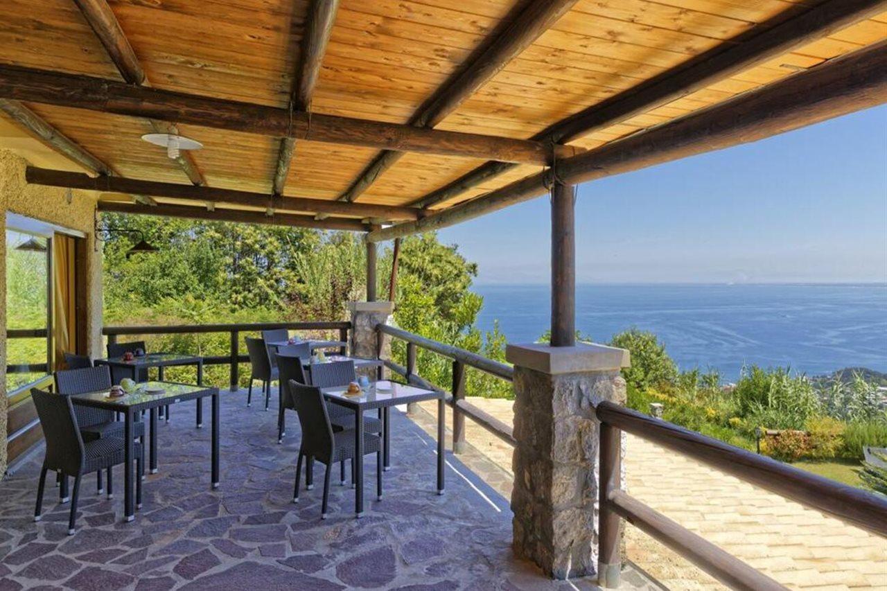 Agriturismo Pera Di Basso كازاميتْشيولا تيرمي المظهر الخارجي الصورة