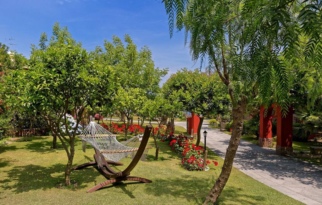 Agriturismo Pera Di Basso كازاميتْشيولا تيرمي المظهر الخارجي الصورة