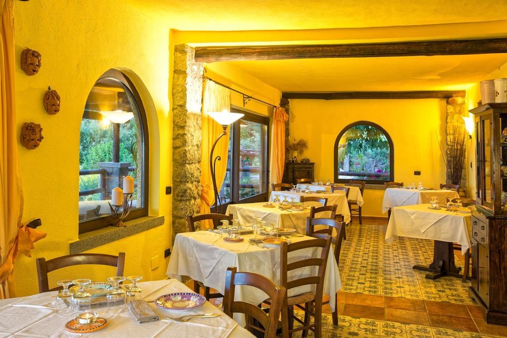Agriturismo Pera Di Basso كازاميتْشيولا تيرمي المظهر الخارجي الصورة