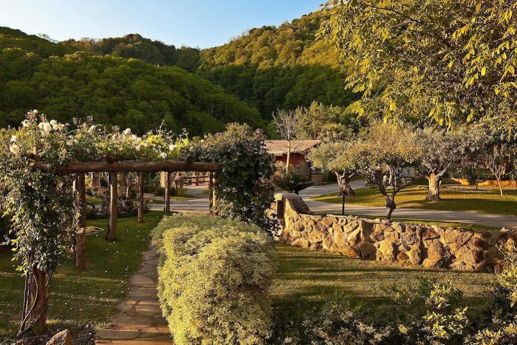 Agriturismo Pera Di Basso كازاميتْشيولا تيرمي المظهر الخارجي الصورة