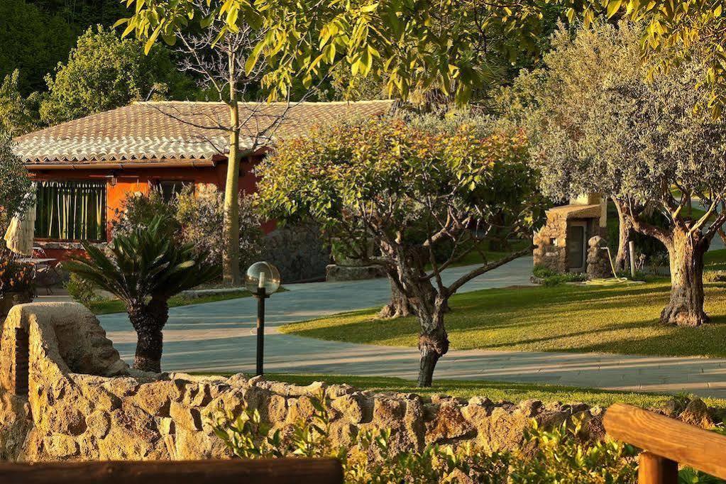 Agriturismo Pera Di Basso كازاميتْشيولا تيرمي المظهر الخارجي الصورة