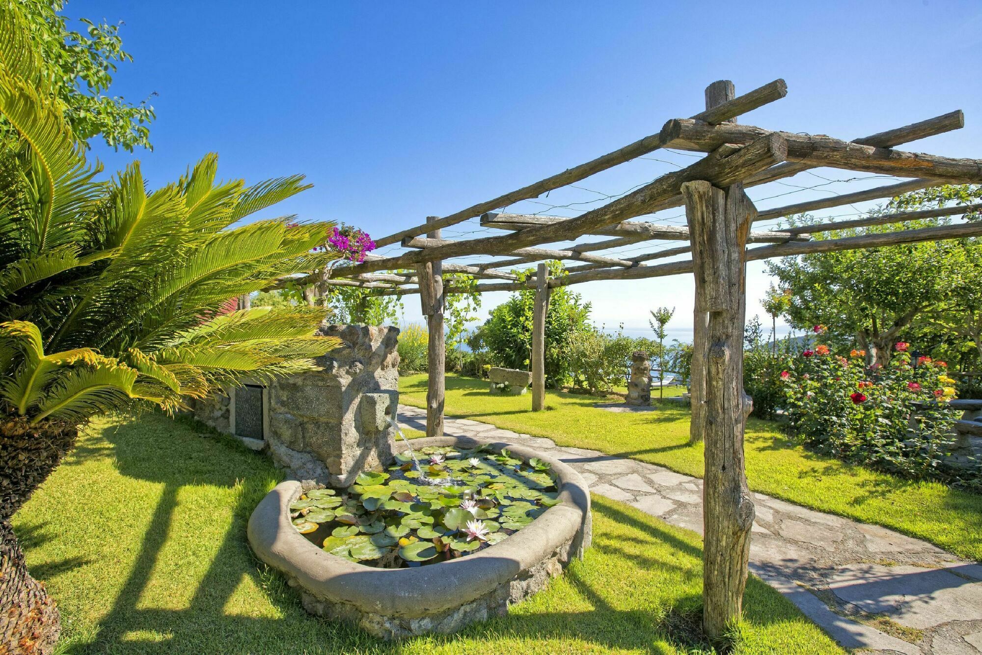 Agriturismo Pera Di Basso كازاميتْشيولا تيرمي المظهر الخارجي الصورة